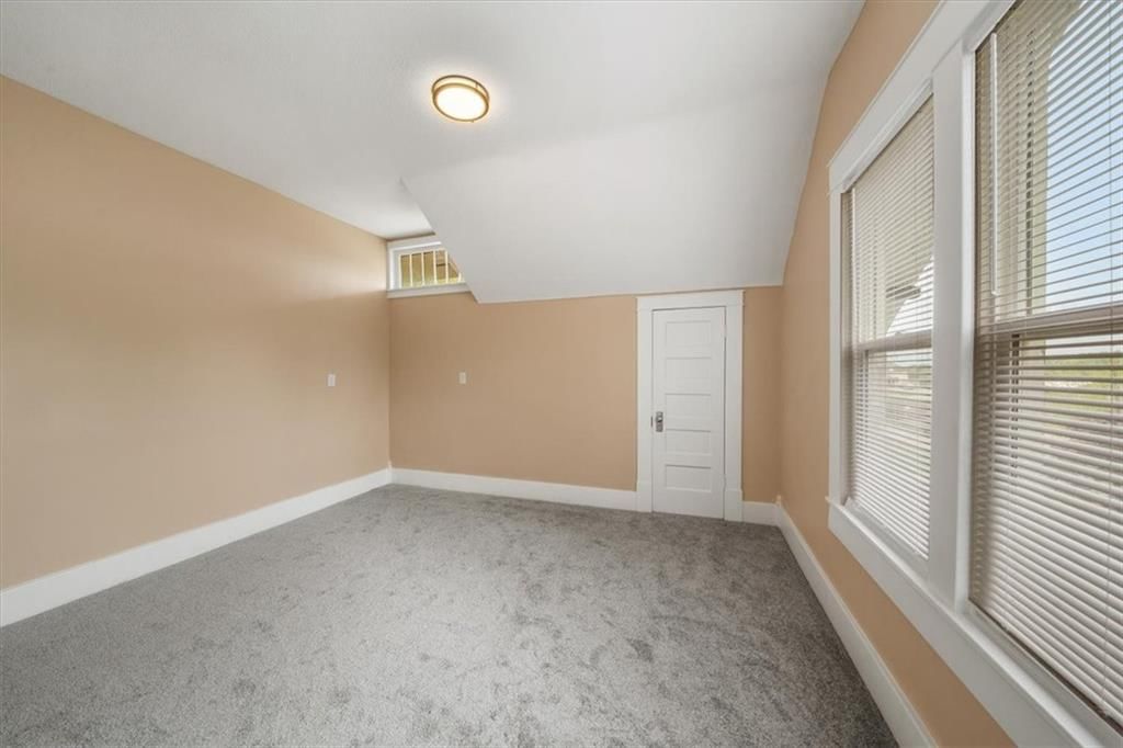 507 N Pearl Street — photo 16