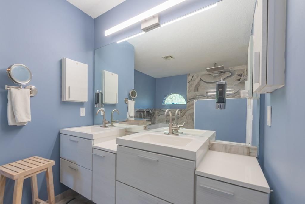 6512 N FISK Court — photo 24