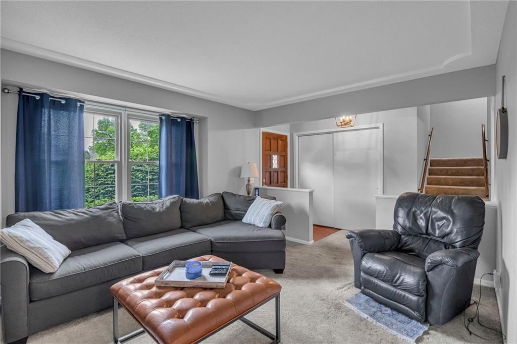 10216 Nall Avenue — photo 4