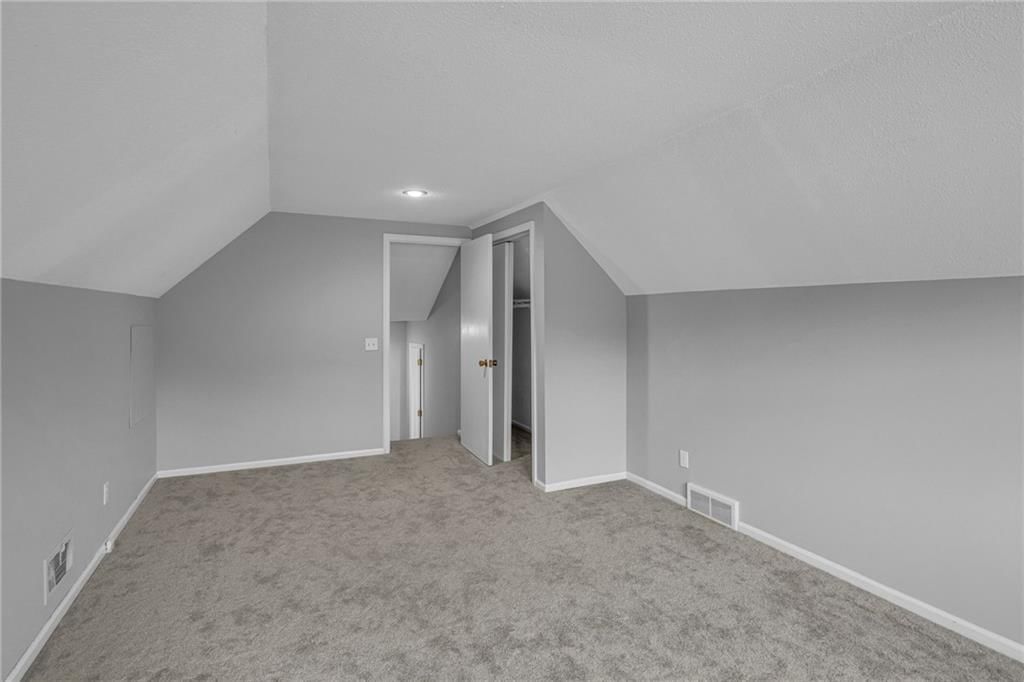 10216 Nall Avenue — photo 24