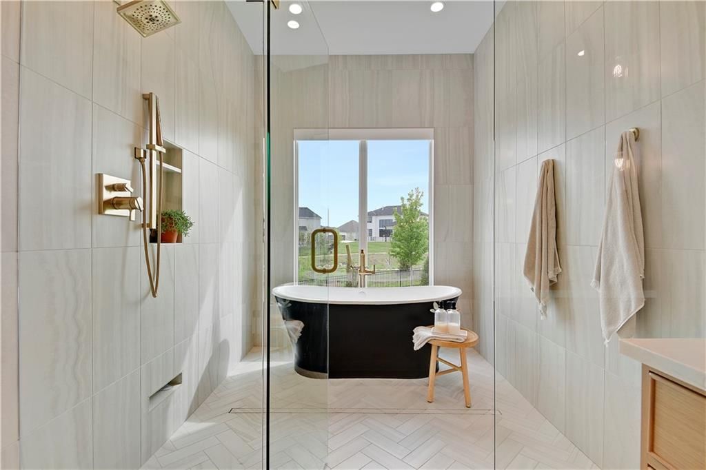 12315 W 169 Terrace — photo 33