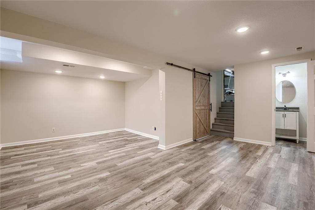 918 Shiloh Court — photo 18