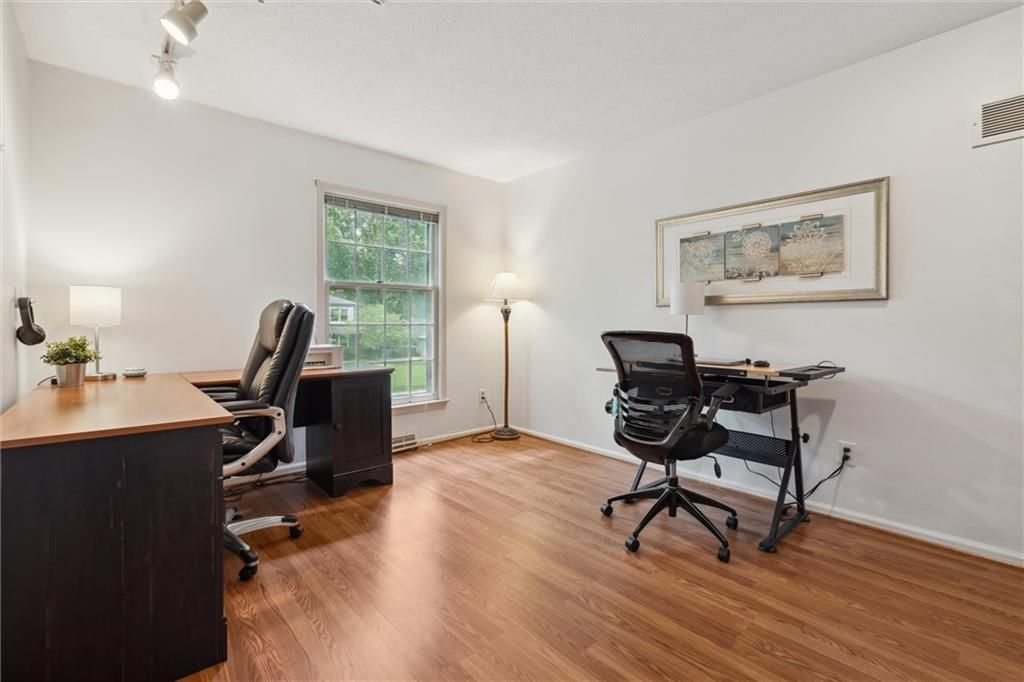 11301 Jefferson Street — photo 14