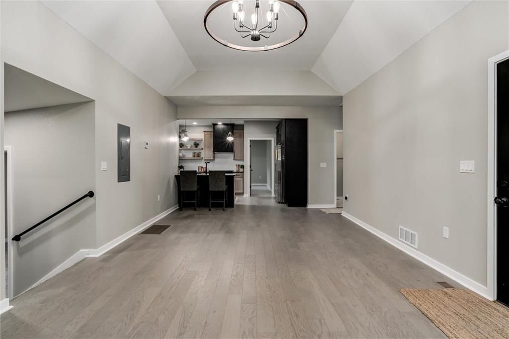1025 Chestnut Avenue — photo 7