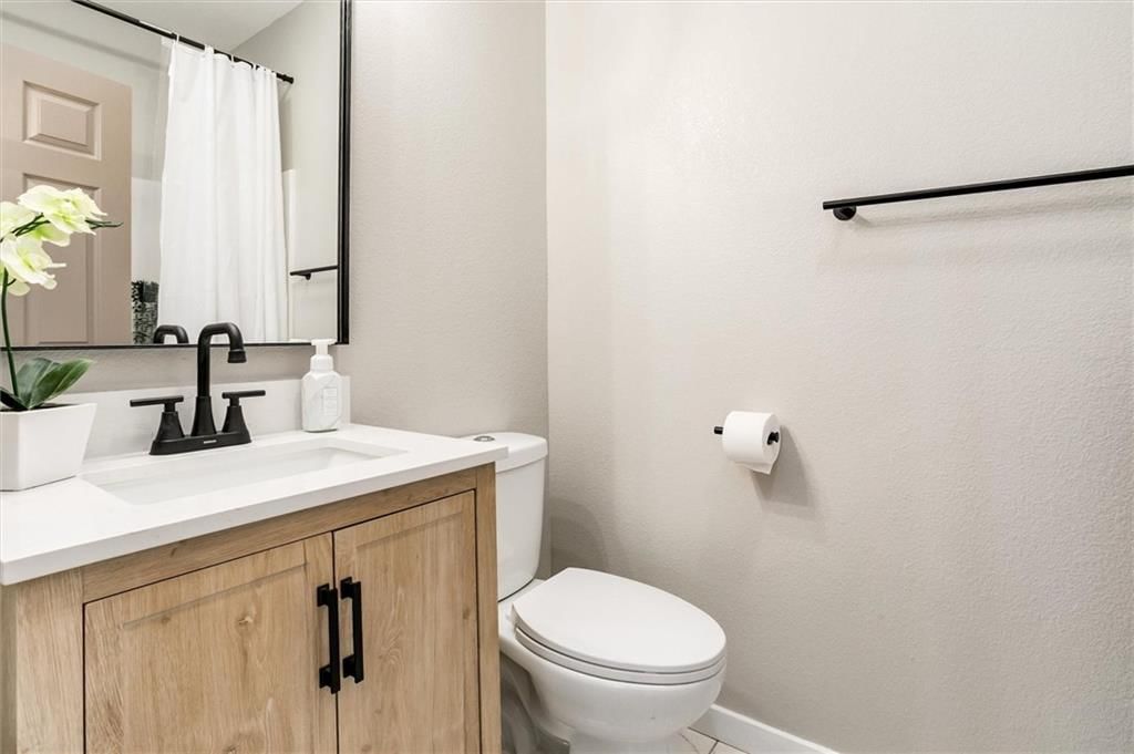 1025 Chestnut Avenue — photo 18