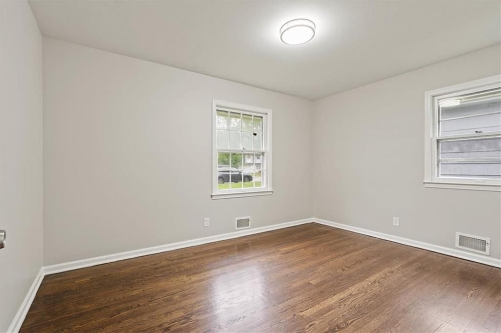 6303 E 102nd Terrace — photo 15