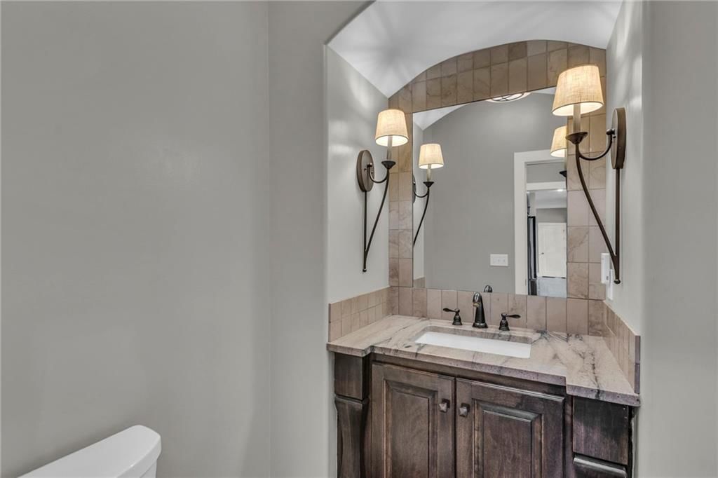 9717 Wild Rose Lane — photo 12