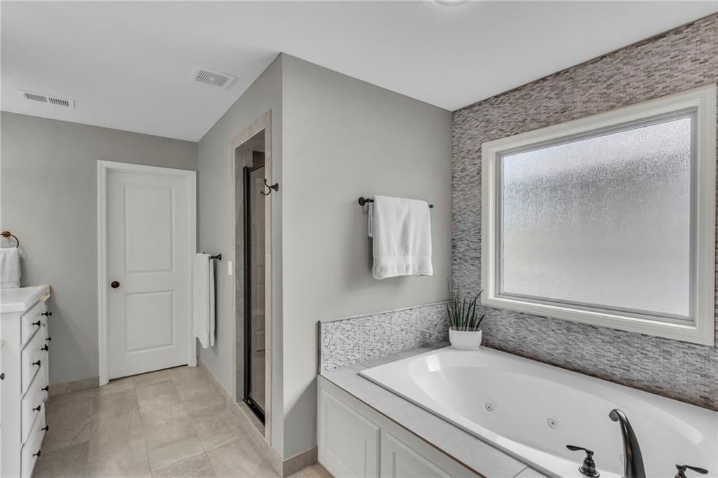 9717 Wild Rose Lane — photo 38