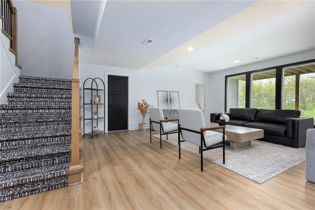 10430 N Mulberry Street — photo 39