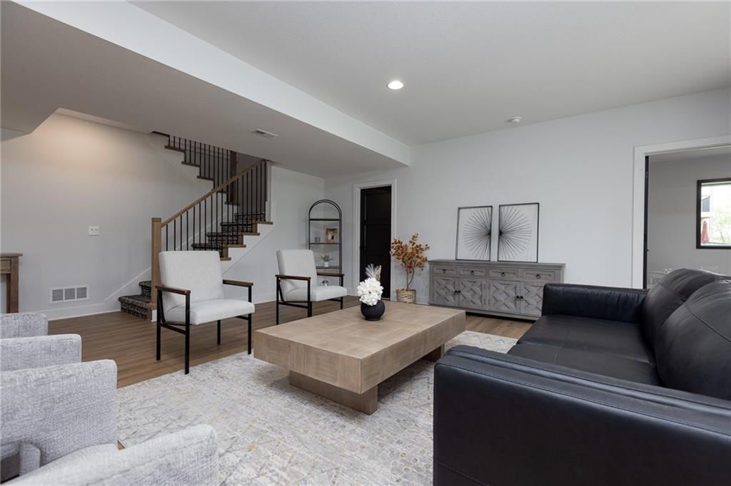 10430 N Mulberry Street — photo 41