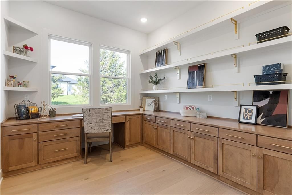 9410 Deer Run Street — photo 23