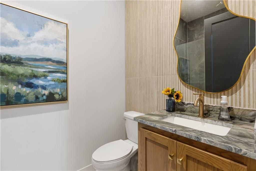 9410 Deer Run Street — photo 24