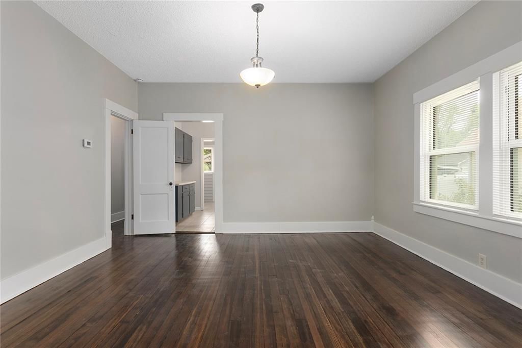 406 E Shawnee Street — photo 10