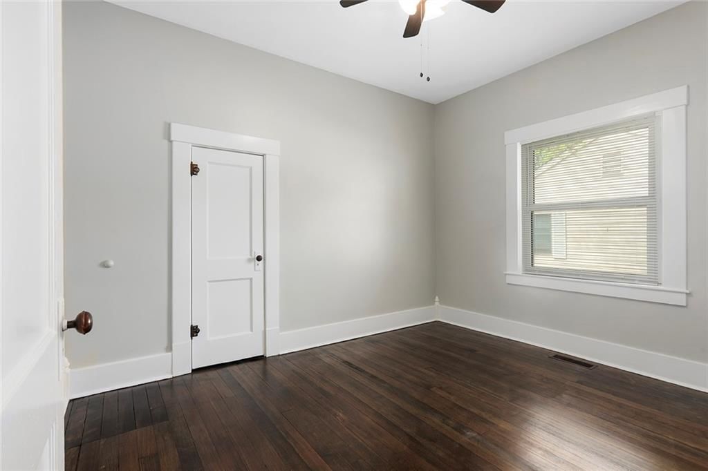 406 E Shawnee Street — photo 17