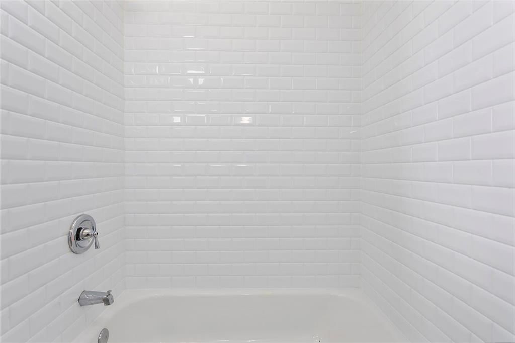 406 E Shawnee Street — photo 19