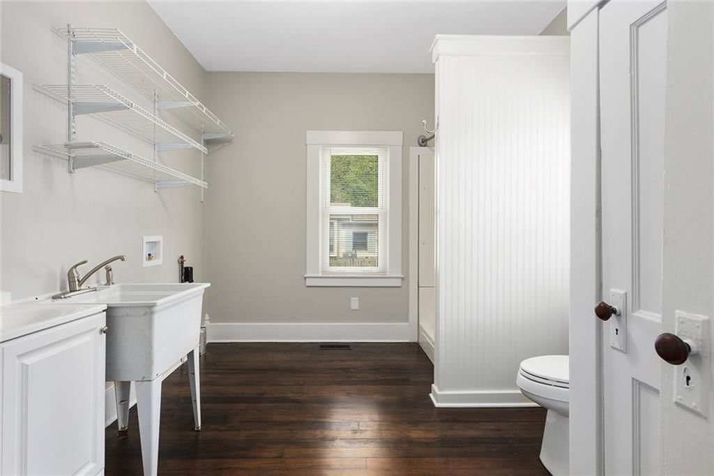 406 E Shawnee Street — photo 22