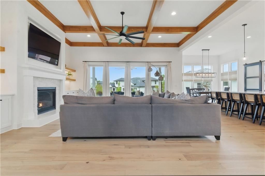 15500 El Monte Street — photo 10