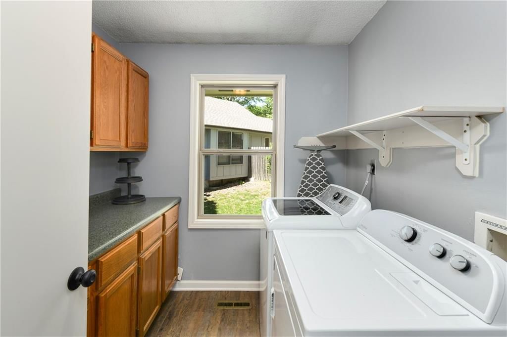 1509 SW Arapaho Street — photo 29