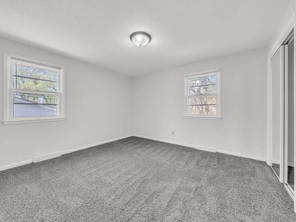 602 SW Lea Drive — photo 27