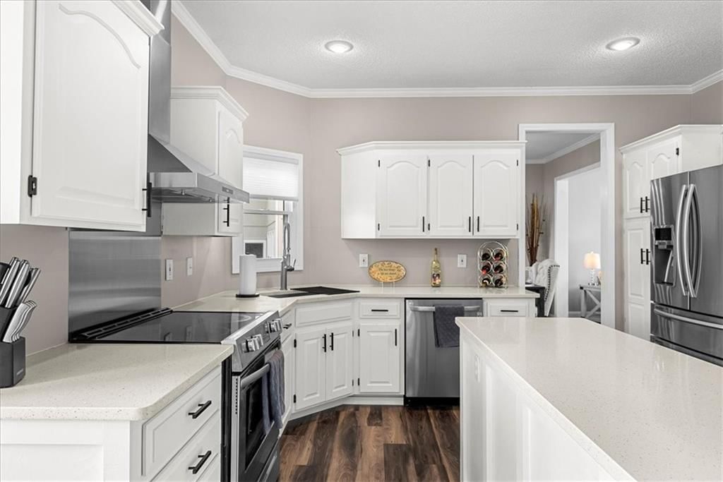13101 HEMLOCK Street — photo 11