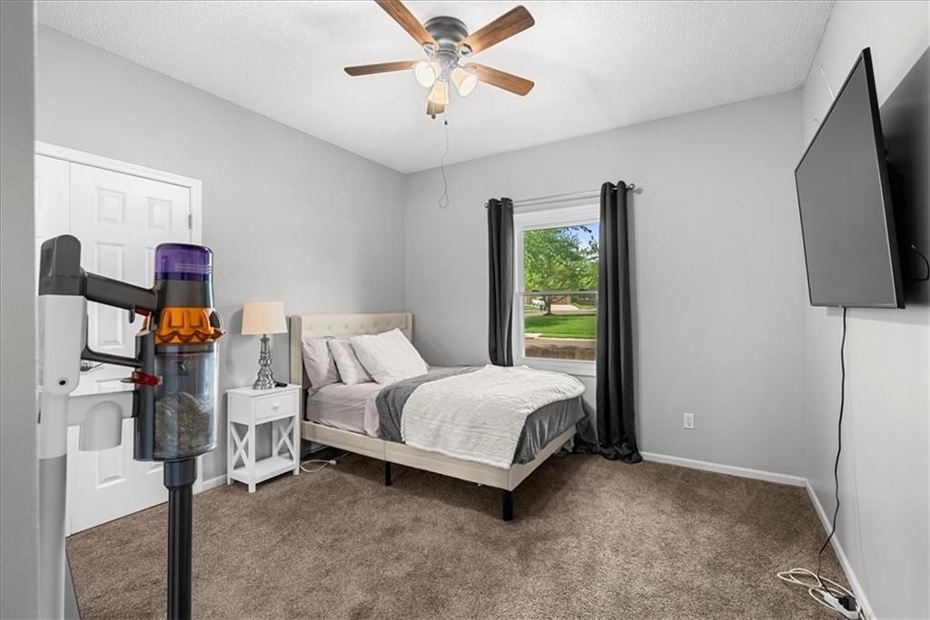 13101 HEMLOCK Street — photo 18