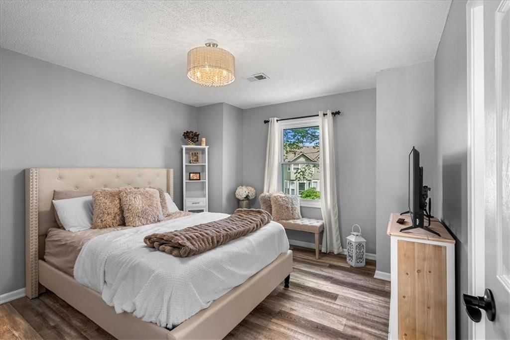 13101 HEMLOCK Street — photo 33
