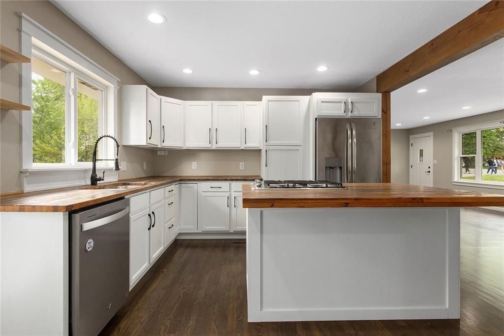 2905 S Hardy Avenue — photo 10