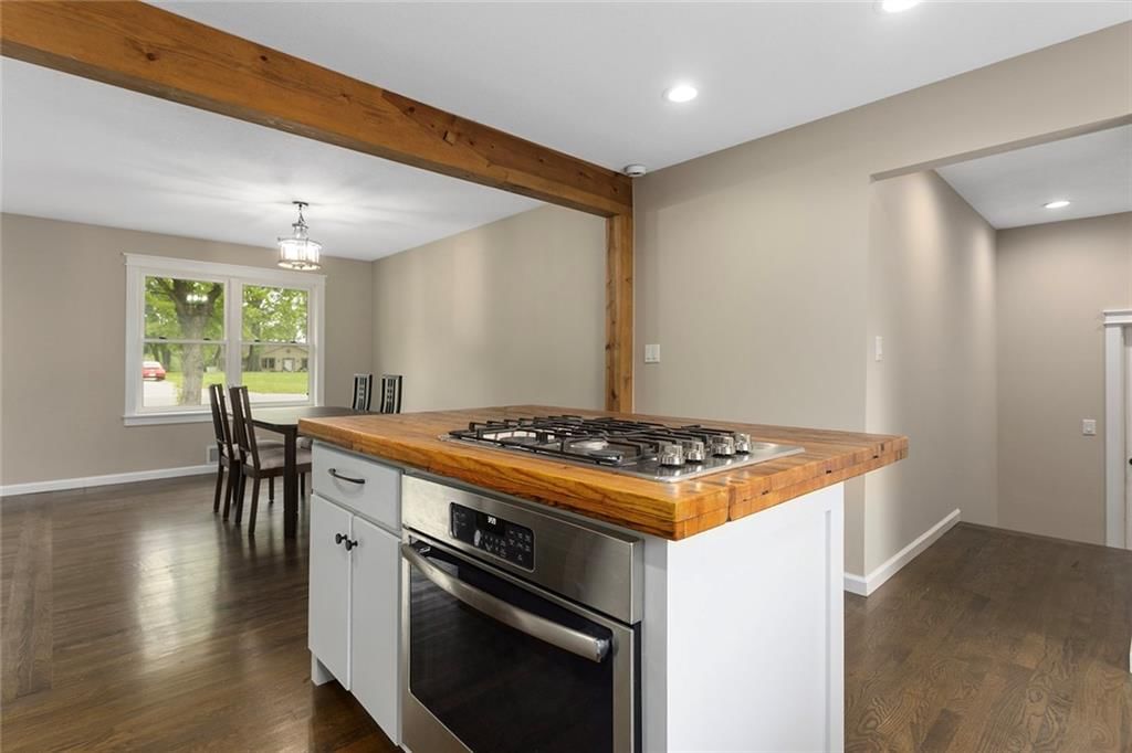2905 S Hardy Avenue — photo 12