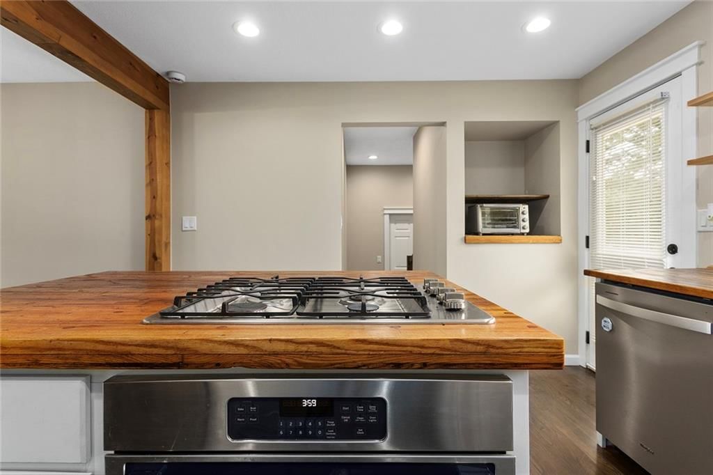 2905 S Hardy Avenue — photo 13