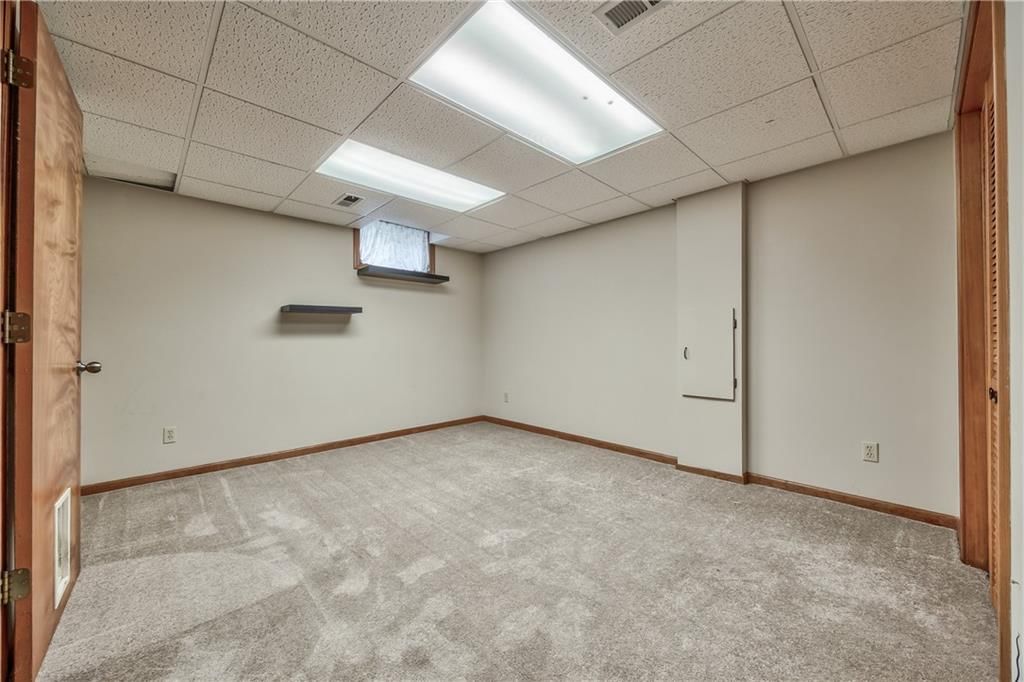 15278 Conser Street — photo 22