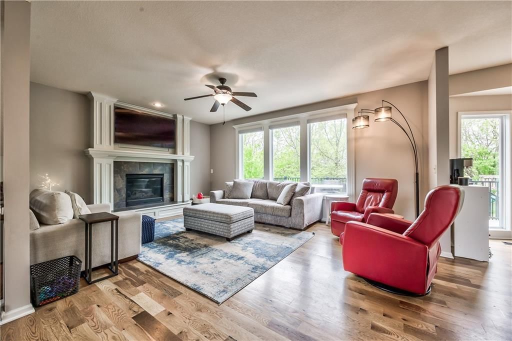 5220 Meadow Lark Drive — photo 4