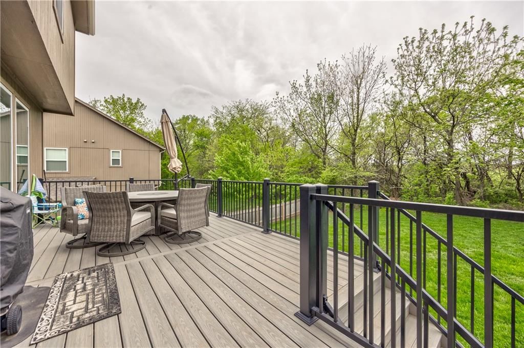 5220 Meadow Lark Drive — photo 21
