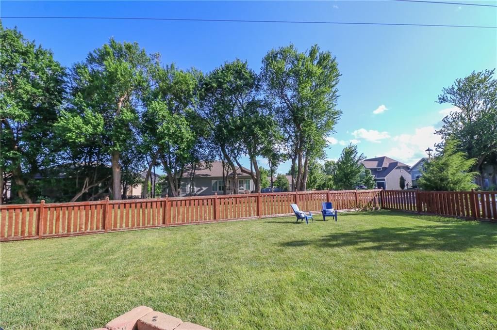 Photo 35 of 35 - 17065 W 162nd Street