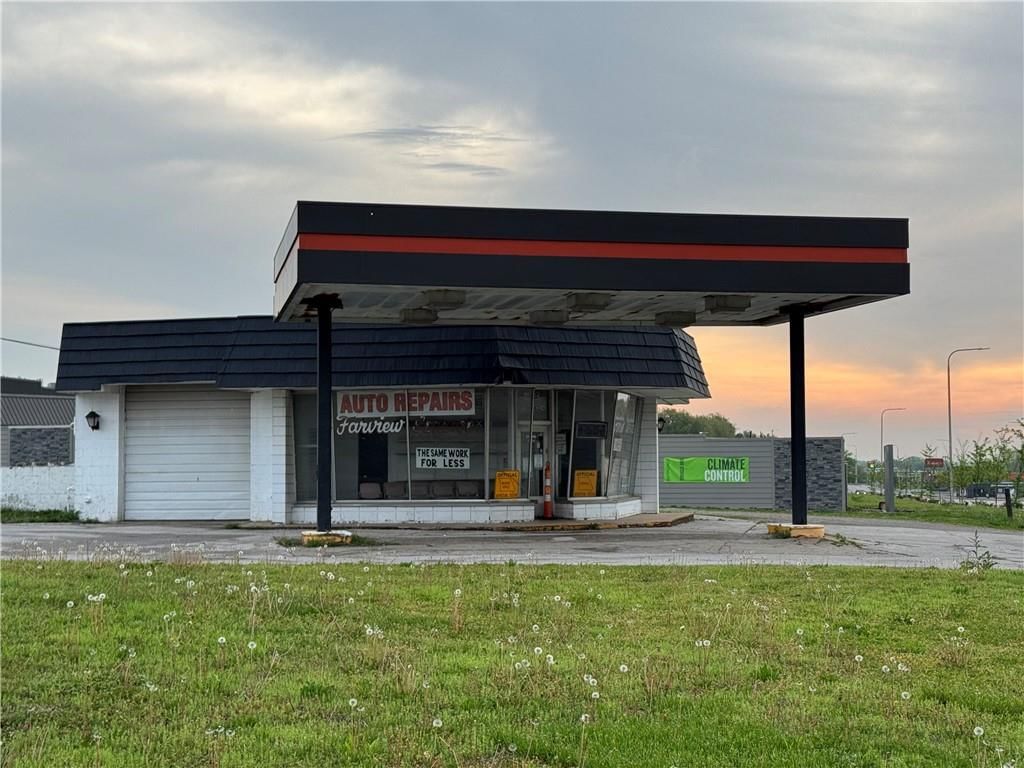 17300 E Us-24 Highway — photo 3