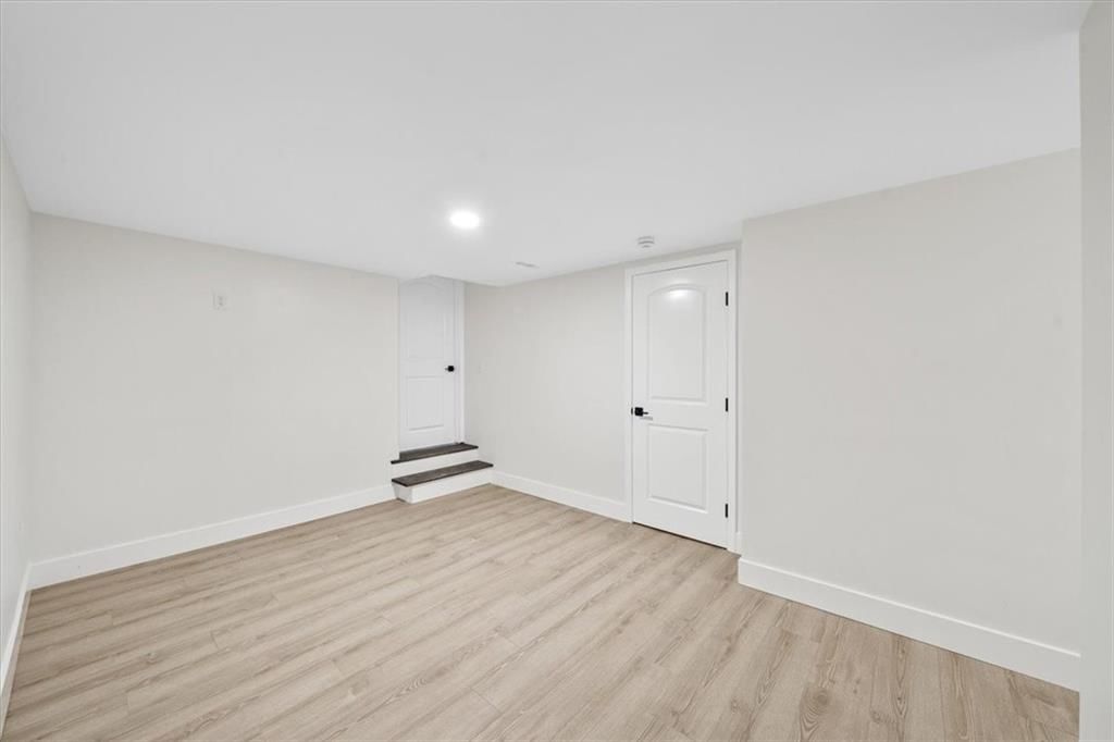 9424 W 49th Terrace — photo 20