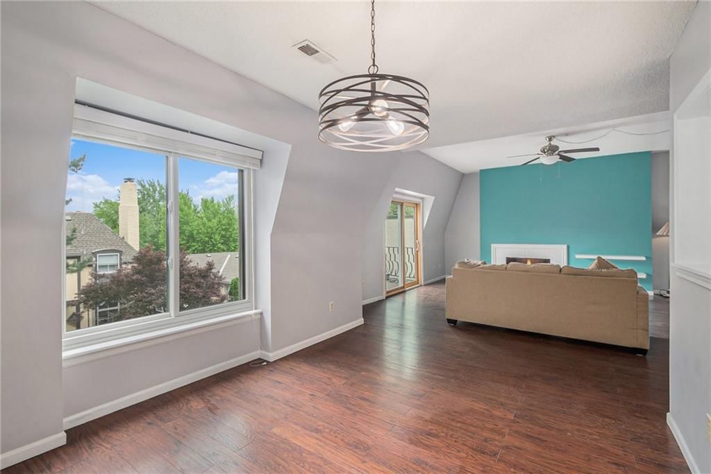 6724 W 109th Street — photo 5