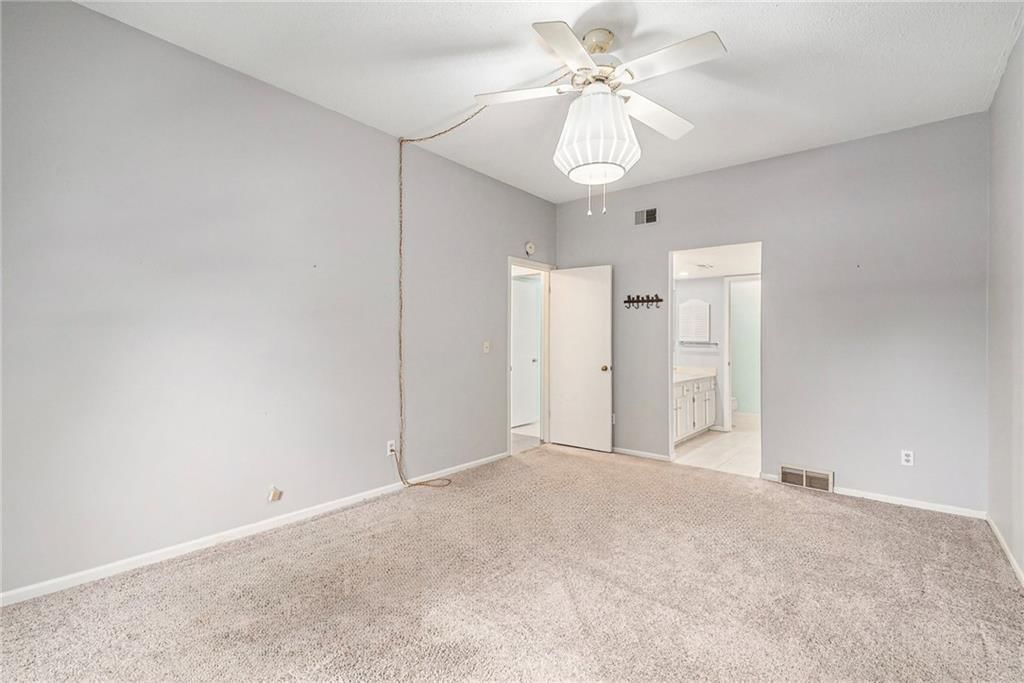 6724 W 109th Street — photo 12