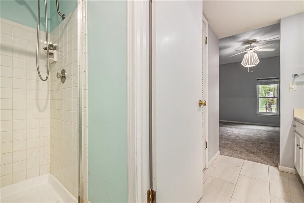 6724 W 109th Street — photo 14