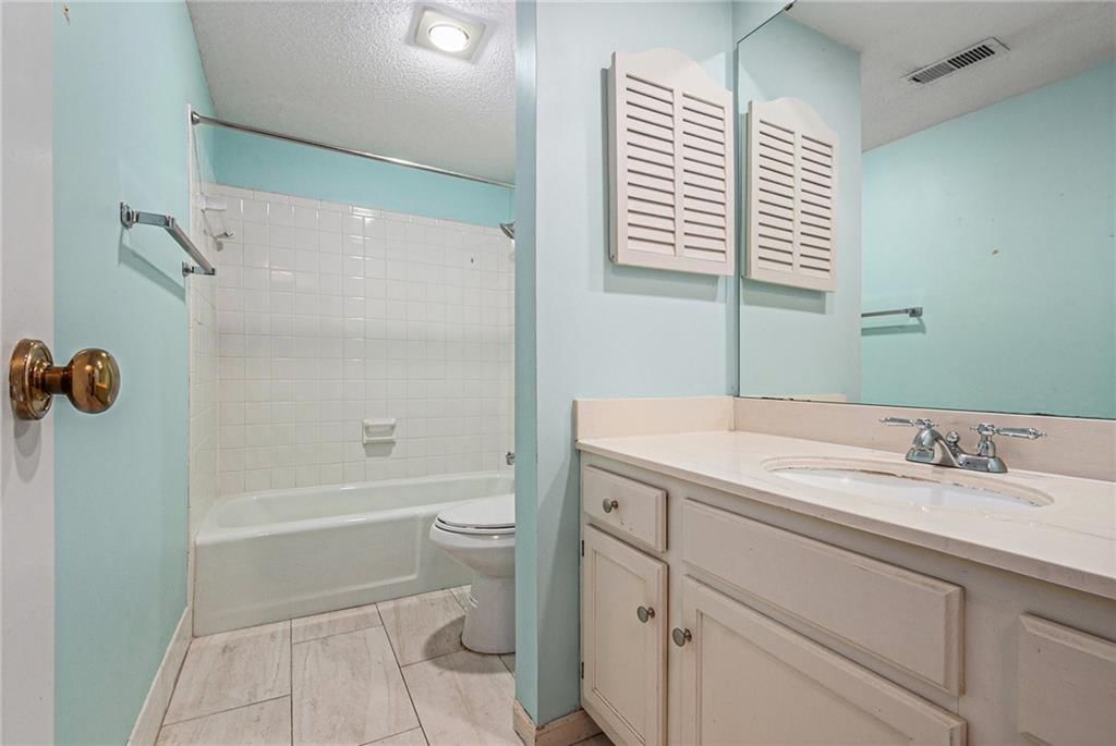 6724 W 109th Street — photo 17