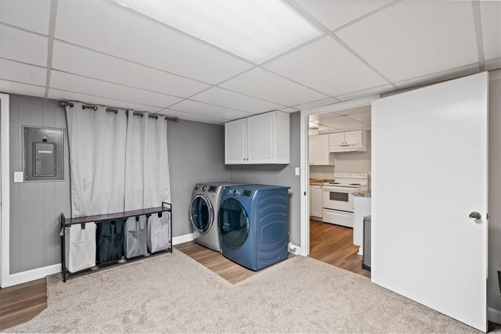5206 Bond Street — photo 27