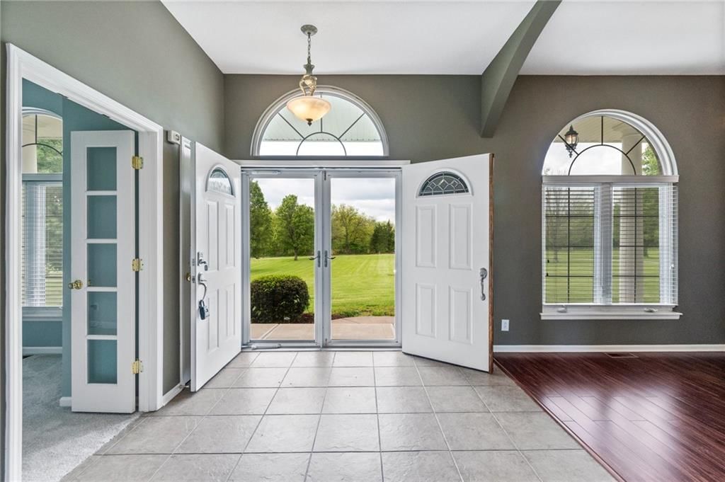 11511 S Hunt Road — photo 4
