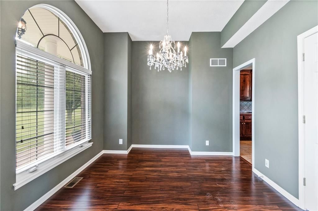 11511 S Hunt Road — photo 5