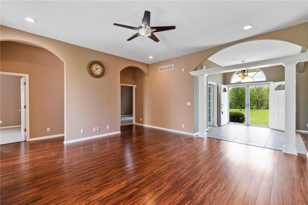 11511 S Hunt Road — photo 9