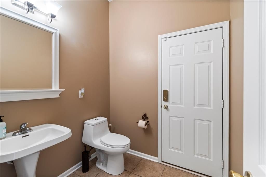 11511 S Hunt Road — photo 12