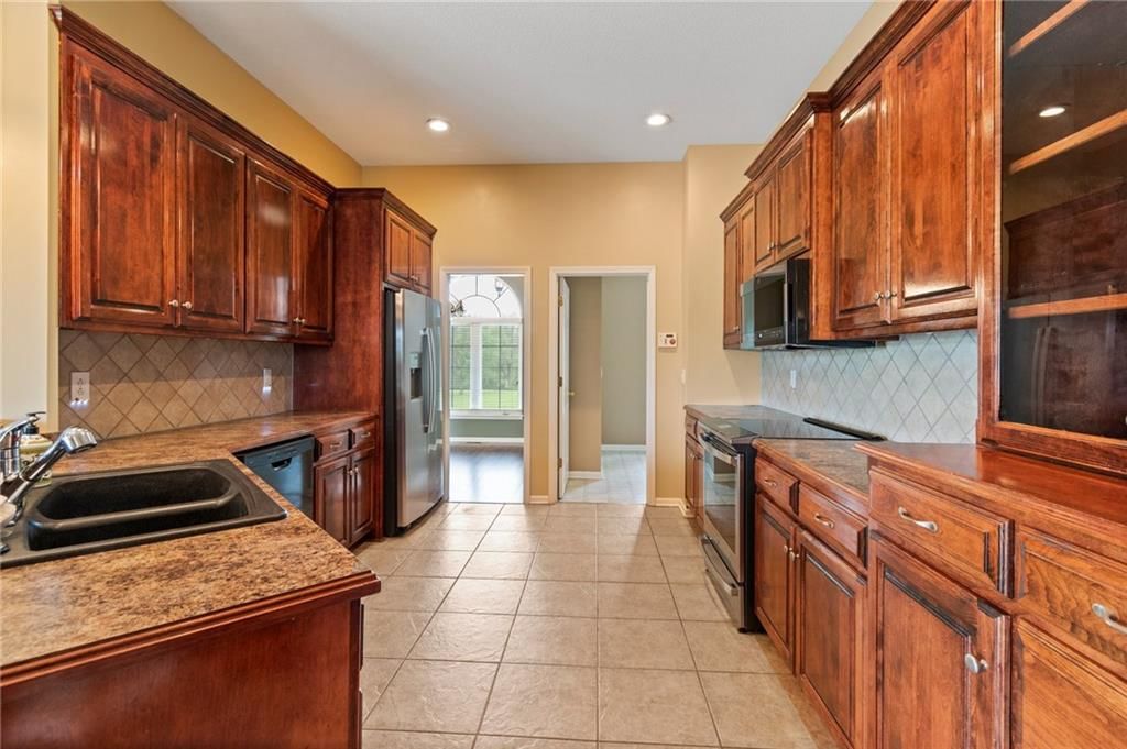 11511 S Hunt Road — photo 14