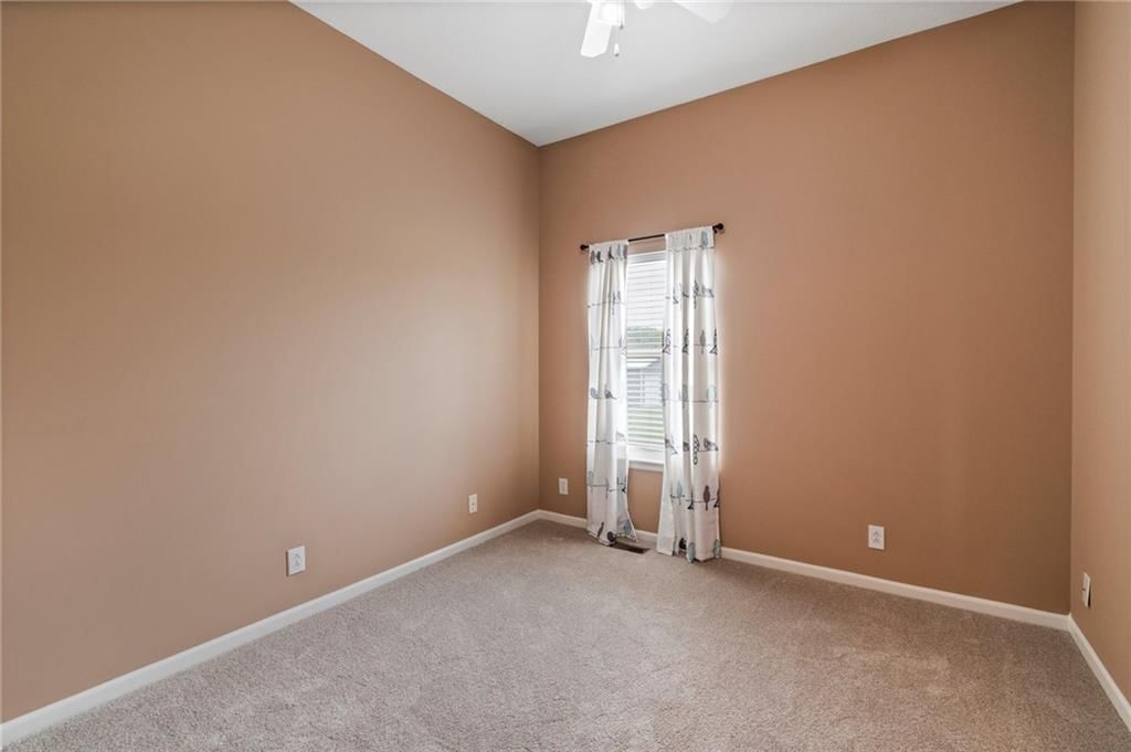 11511 S Hunt Road — photo 21