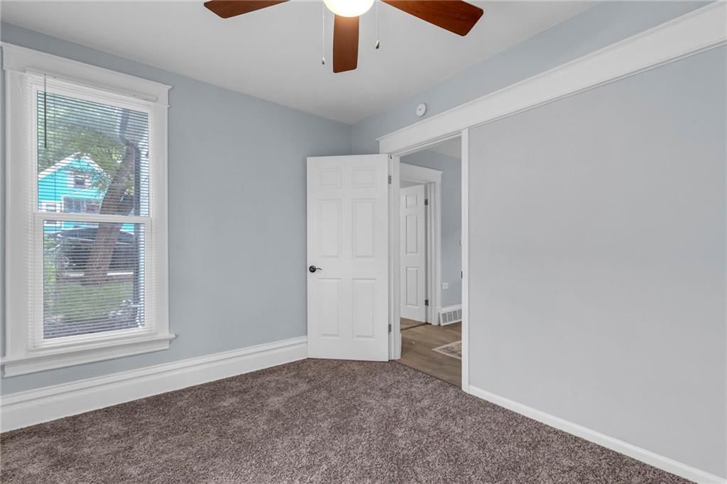 1613 W 39th Avenue — photo 18