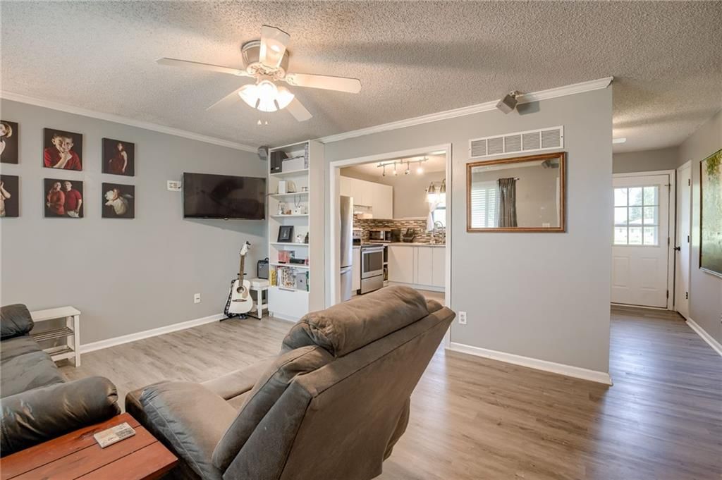 514 Willow Street — photo 6