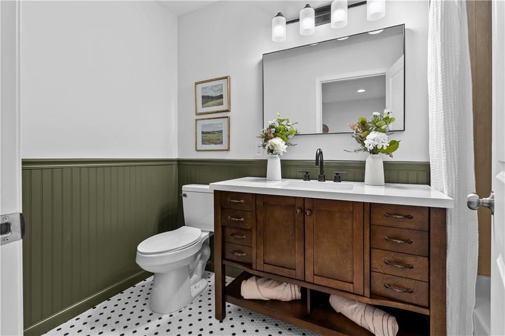 2521 W 47th Terrace — photo 36