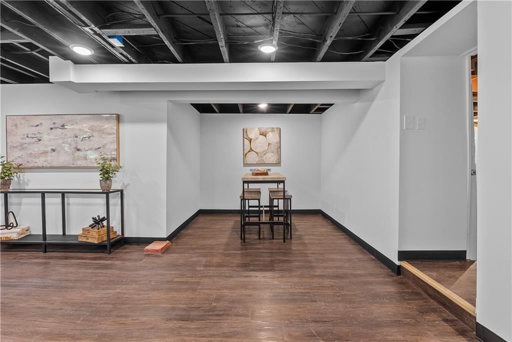 2521 W 47th Terrace — photo 37